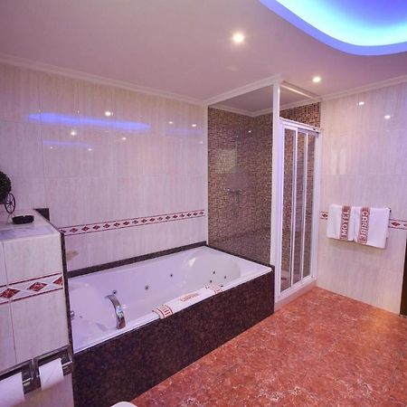 Motel Caribe Віго Екстер'єр фото
